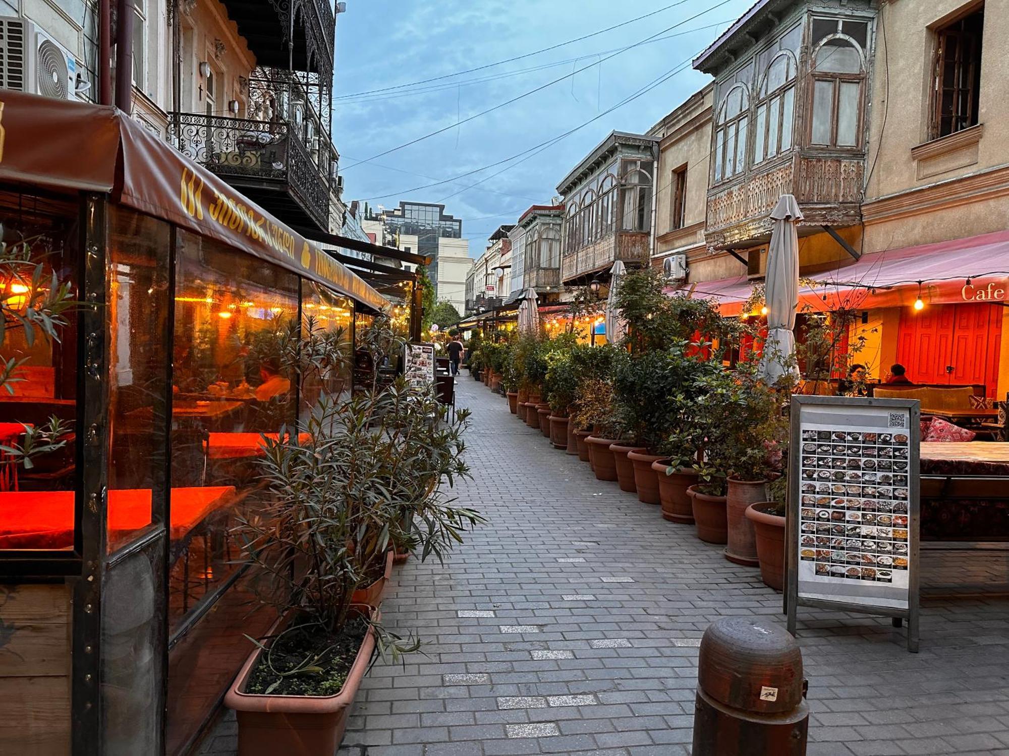 Terrace Tbilisi Center Hotell Eksteriør bilde