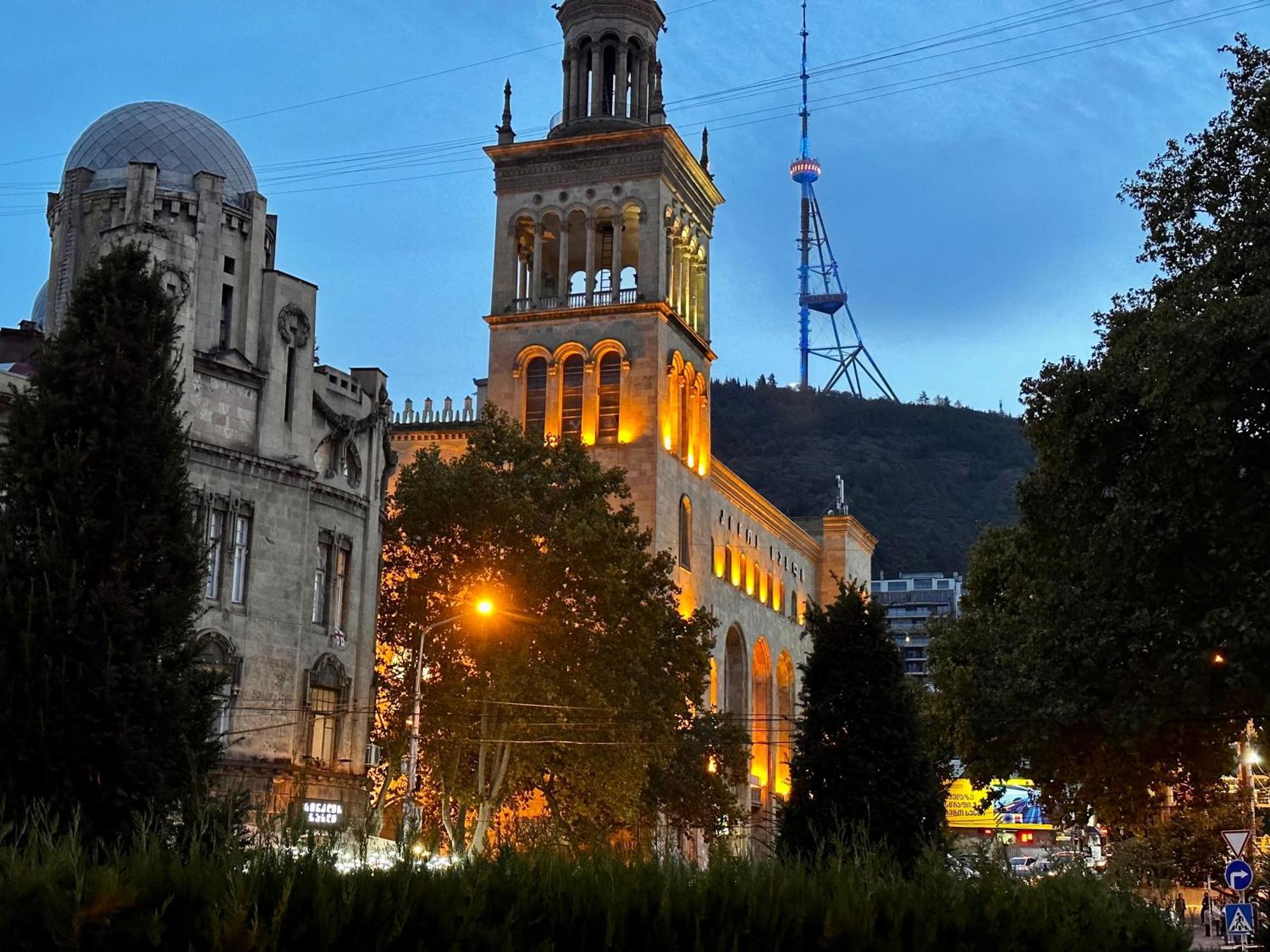 Terrace Tbilisi Center Hotell Eksteriør bilde