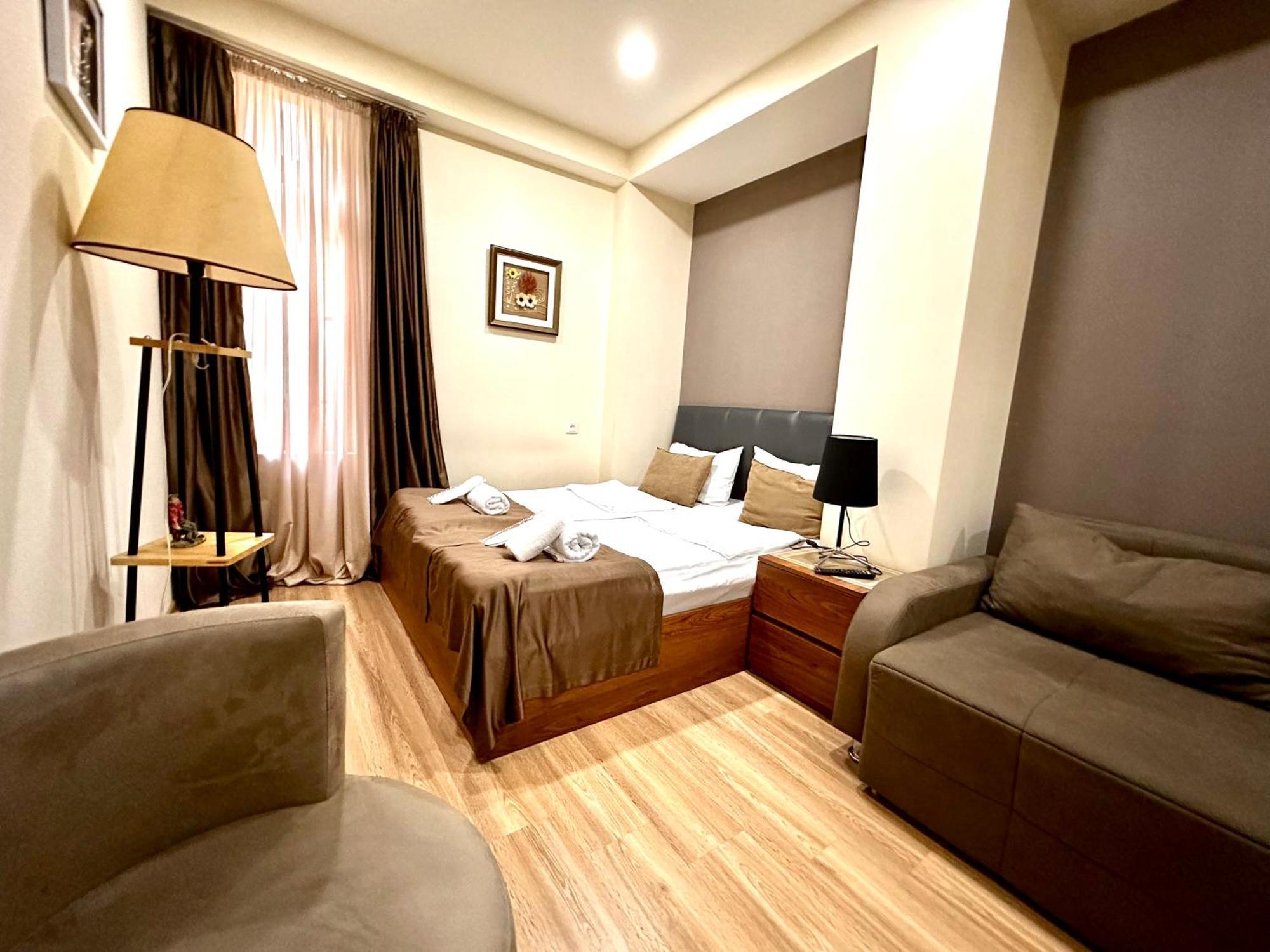 Terrace Tbilisi Center Hotell Eksteriør bilde